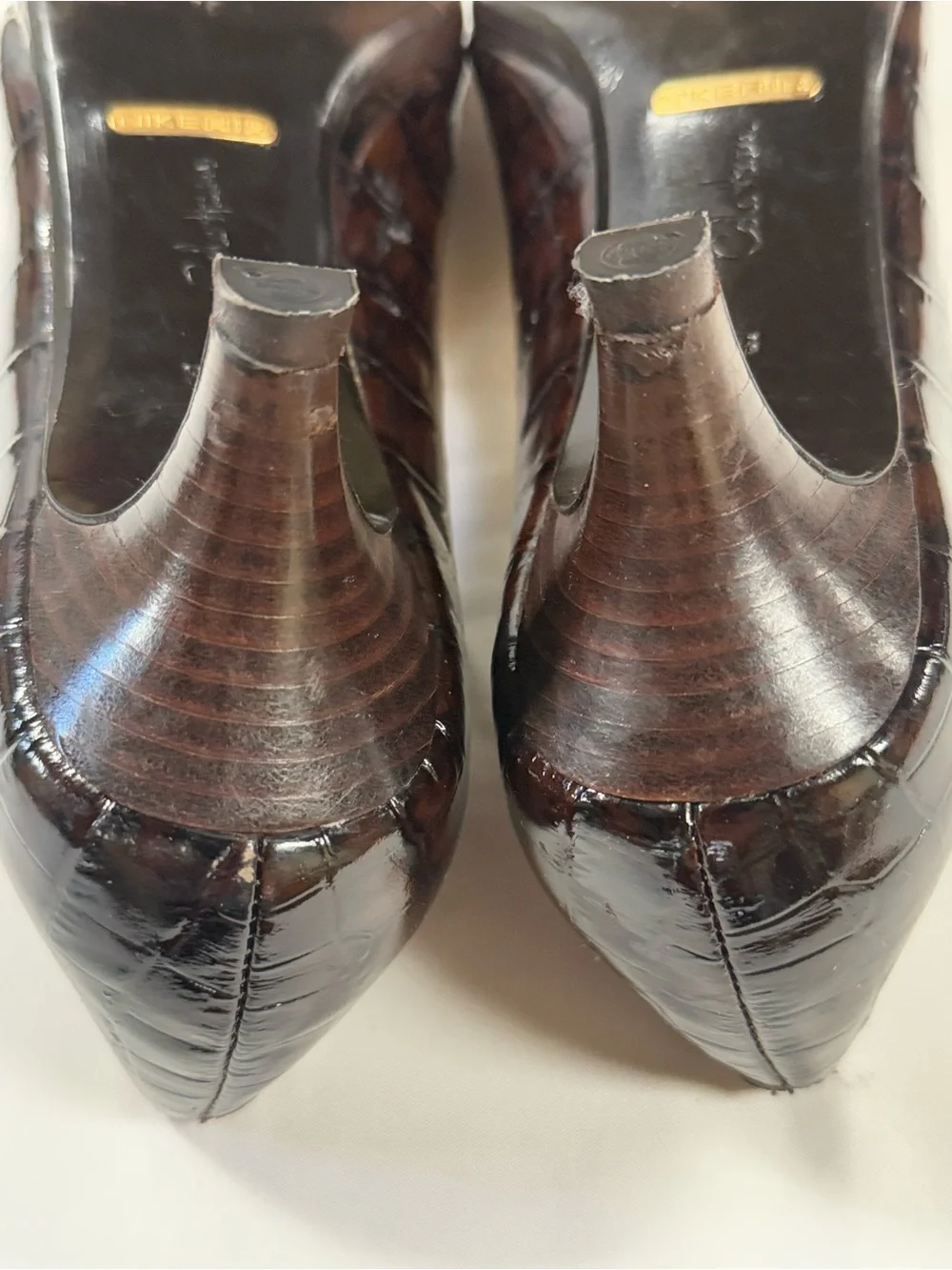 Cole Haan gorgeous vintage